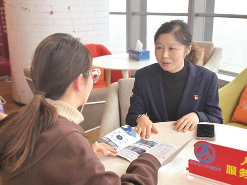 中國式現(xiàn)代化奮進(jìn)者 趙甜甜 服務(wù)企業(yè)要有溫度更要有精準(zhǔn)度